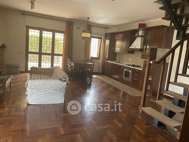 Appartamento in residenziale in Via P. Maroncelli 179