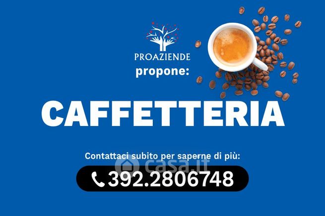 Attivitã /licenza (con o senza mura) in commerciale in Strada Statale 527 36