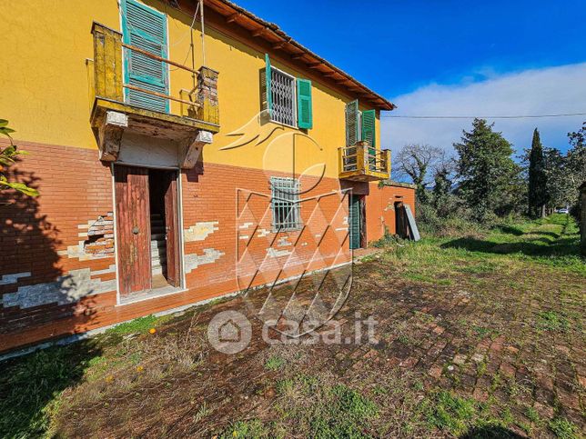 Casa indipendente in residenziale in Via Nerchia