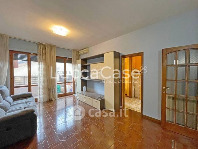Appartamento in residenziale in Via dell' Isola 4 -6