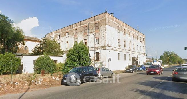 Appartamento in residenziale in Via Appia Nord