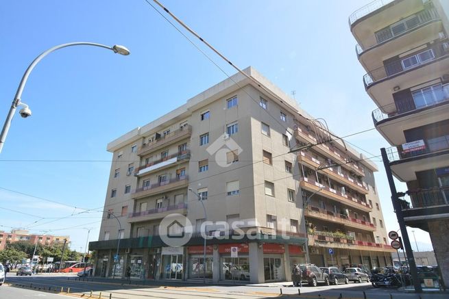 Appartamento in residenziale in Via Giuseppe La Farina 7