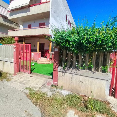 Appartamento in residenziale in Via SALVEMINI 8