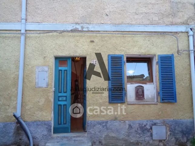 Casa indipendente in residenziale in regoli