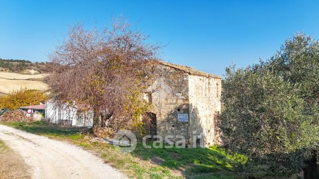 Rustico/casale in residenziale in 