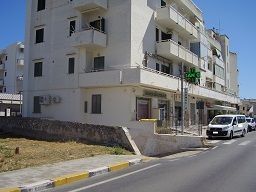 Box/posto auto in residenziale in Piazzale Aldo Moro