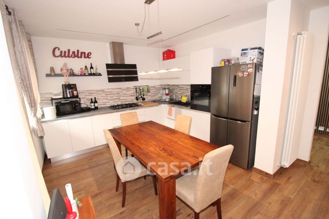 Villetta a schiera in residenziale in Via Belvedere