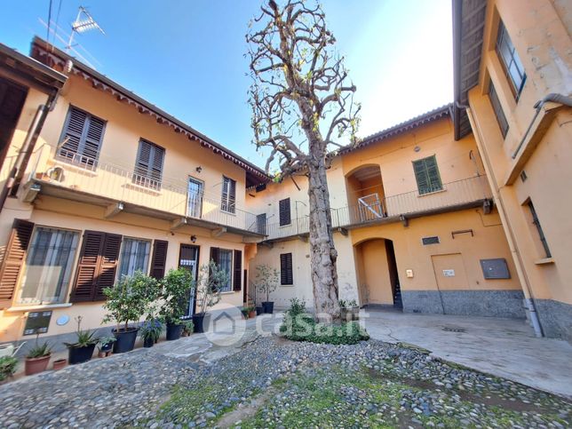 Casa indipendente in residenziale in Piazza Matteotti 12