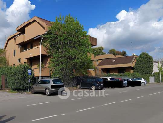 Appartamento in residenziale in Via Cadore 120
