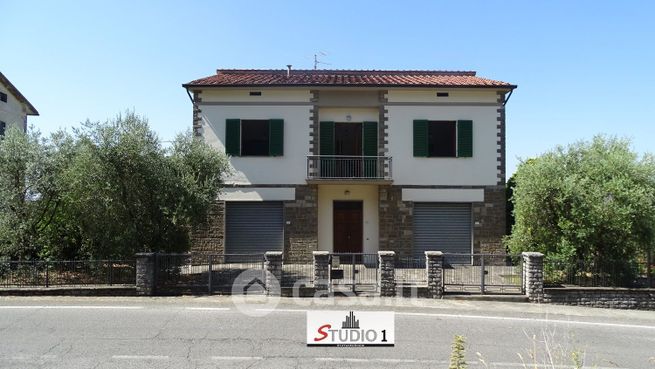 Casa indipendente in residenziale in Via Della Madonna del Rivaio