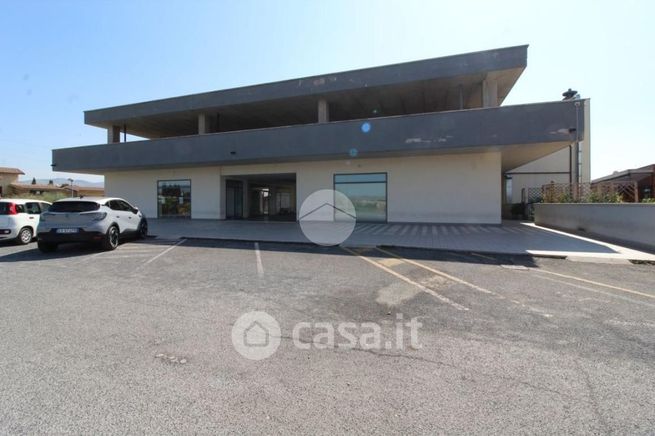 Appartamento in residenziale in Via Giovanni Falcone 1