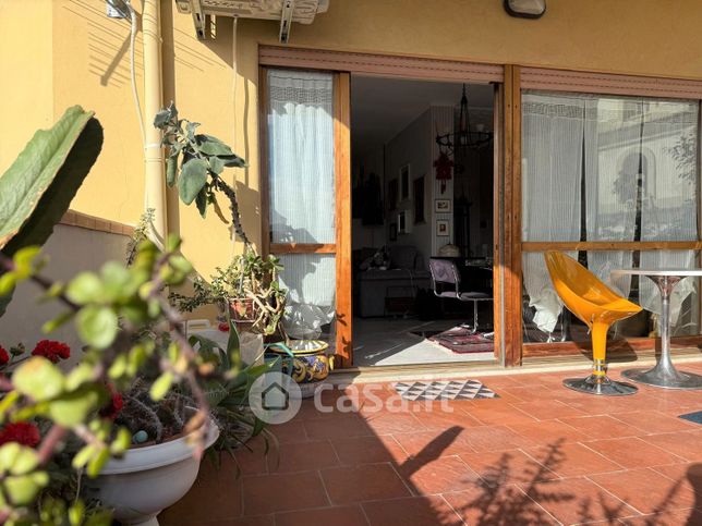 Appartamento in residenziale in Piazza Macchiarelli