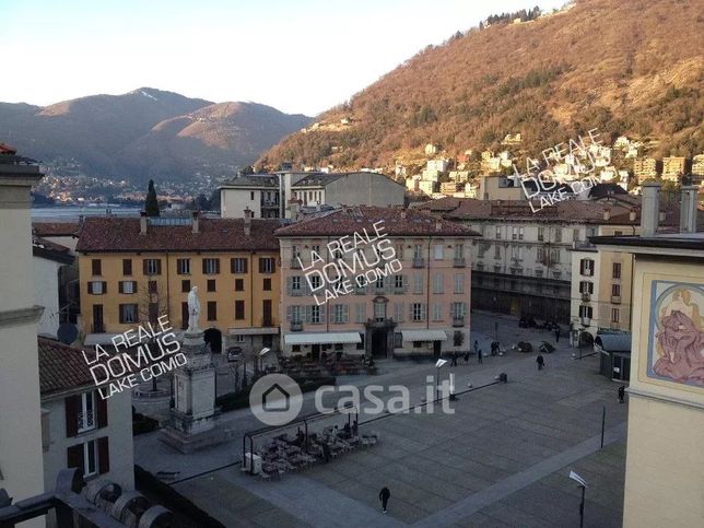 Appartamento in residenziale in Via Paolo Carcano 2