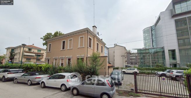 Villa in residenziale in Via Torre Belfredo