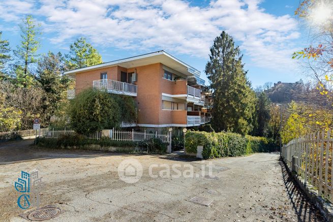 Appartamento in residenziale in Viale Ovidio 22