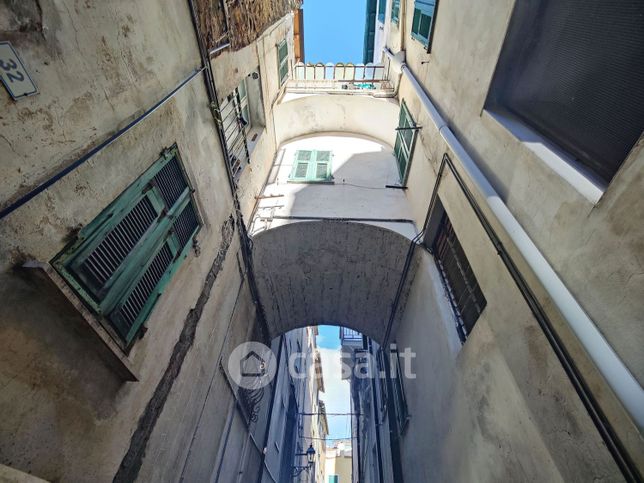 Appartamento in residenziale in Via Monsignor Rossi