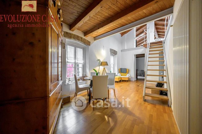 Casa indipendente in residenziale in Via della Carità 3