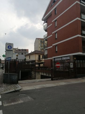Box/posto auto in residenziale in Via Giovanni Michele Boccardo 36