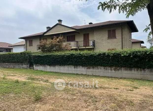 Appartamento in residenziale in Via Carlo Cattaneo 18