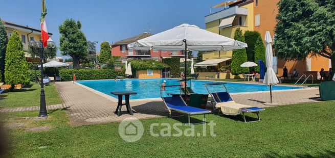 Appartamento in residenziale in Via Moretto 20