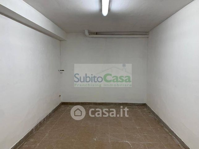 Garage/posto auto in residenziale in Viale Abruzzo 221