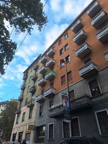 Appartamento in residenziale in Viale Luigi Torelli 8