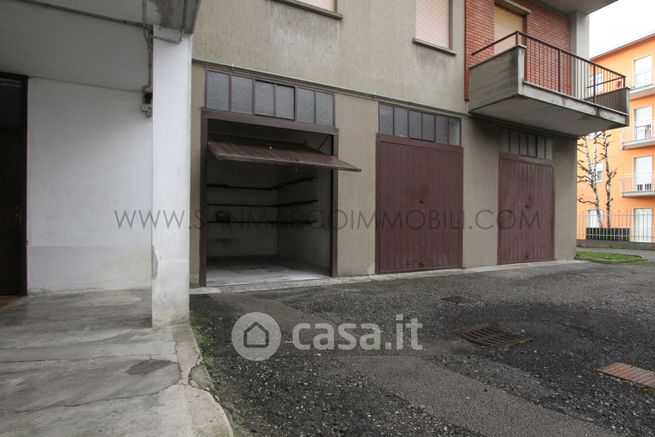 Box/posto auto in residenziale in