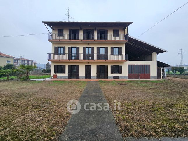 Rustico/casale in residenziale in Via San Giovanni