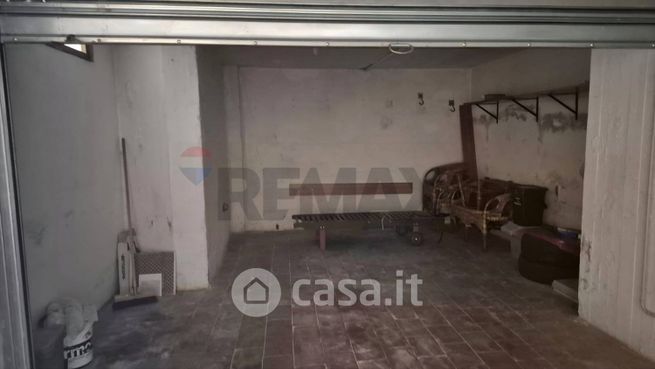 Box/posto auto in residenziale in 