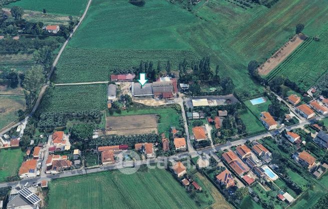 Capannone in commerciale in Via delle Murella 96