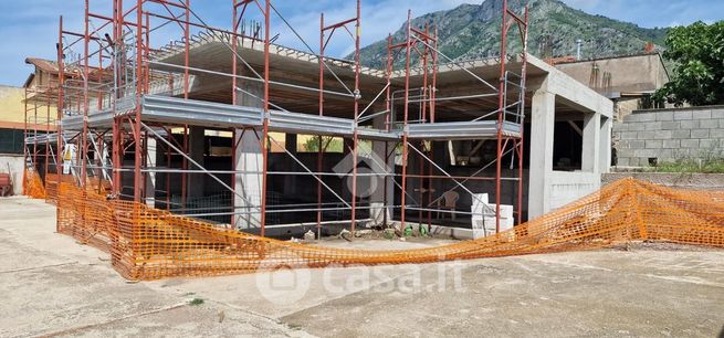 Rustico/casale in residenziale in Via Fizzo
