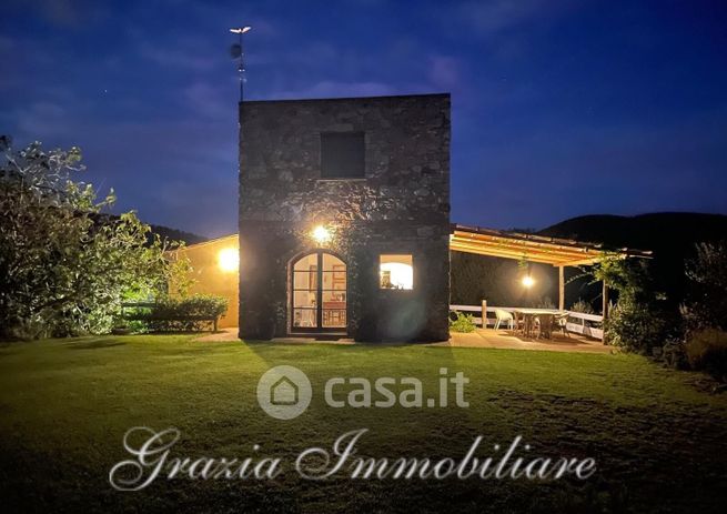 Rustico/casale in residenziale in Via della Sassetta