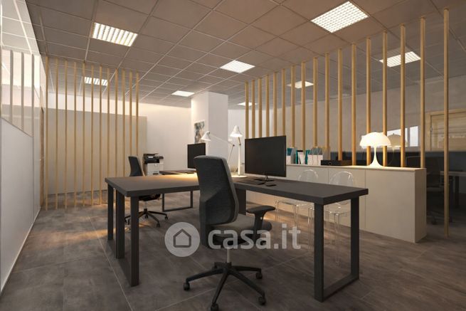 Ufficio in commerciale in Via Gombe