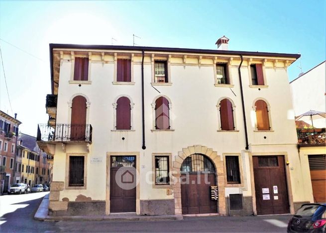 Appartamento in residenziale in Vicolo San Faustino 1