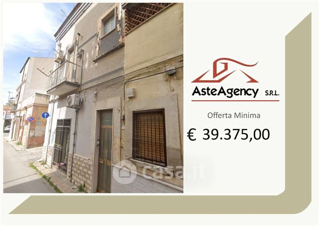 Appartamento in residenziale in Via Giovanni Urbano 9