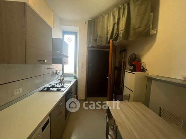 Appartamento in residenziale in Via Tortona 36