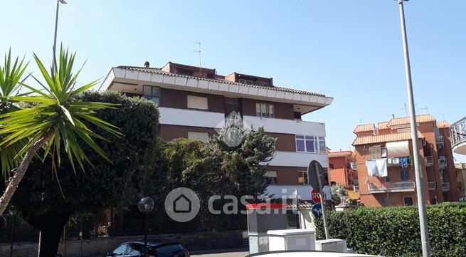 Garage/posto auto in residenziale in Via del Torraccio di Torrenova