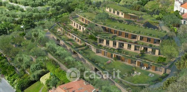 Appartamento in residenziale in Via Cadana