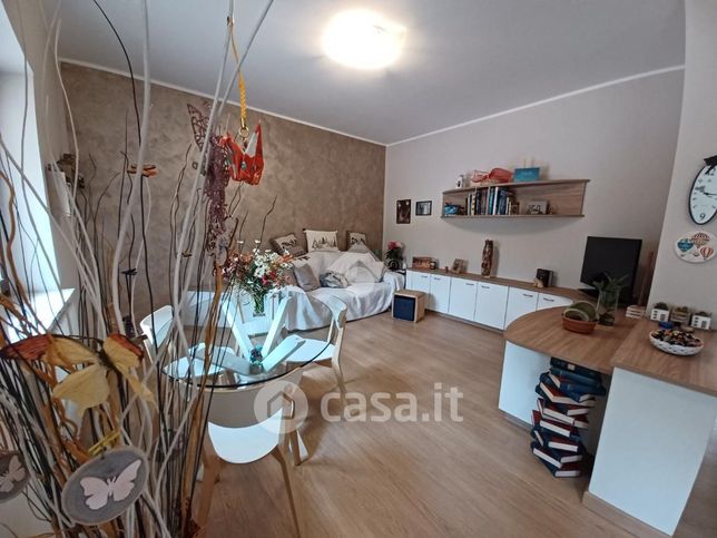 Appartamento in residenziale in Via Giovanni Ruspini 12