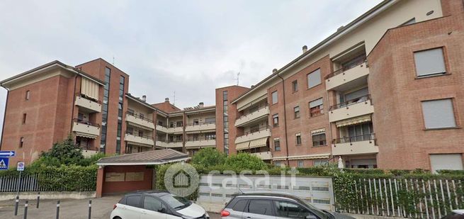 Appartamento in residenziale in Via Tonale 22
