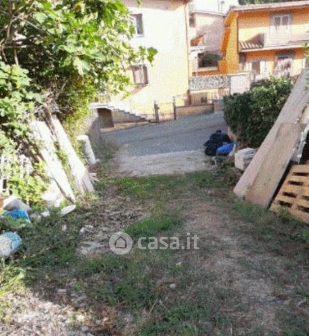 Terreno agricolo in commerciale in Via del Sassone