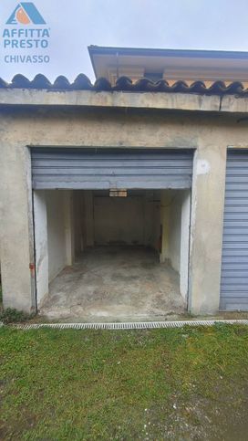 Garage/posto auto in residenziale in Via Cairoli 36