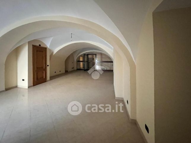 Ufficio in commerciale in Corso Giuseppe Garibaldi 89