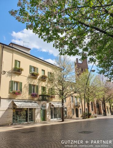 Casa indipendente in residenziale in Corso del Popolo