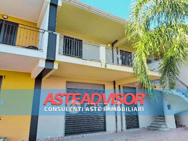 Appartamento in residenziale in Via dei Giardini 44