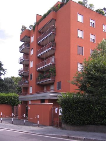 Appartamento in residenziale in Via Don Luigi Monza 26