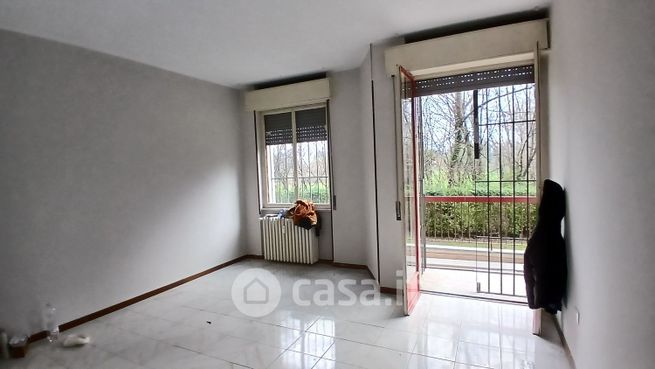 Appartamento in residenziale in Via Monte Bianco 133