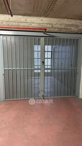 Box/posto auto in residenziale in Via Cesare Battisti