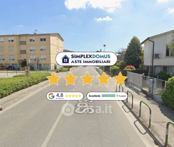 Appartamento in residenziale in Via Terrassa