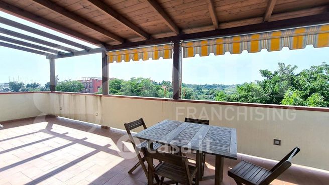Appartamento in residenziale in Via Giosuè Carducci 4